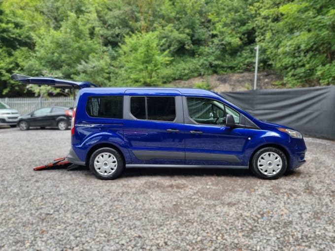 2024 Ford Grand Tourneo Connect