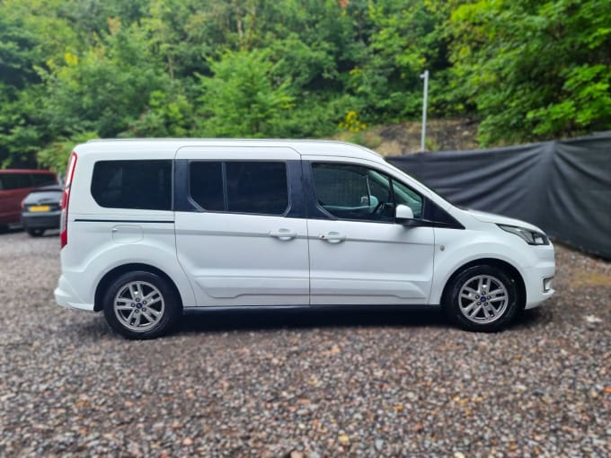 2024 Ford Grand Tourneo Connect