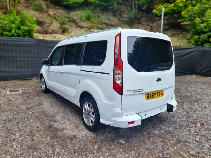 2024 Ford Grand Tourneo Connect