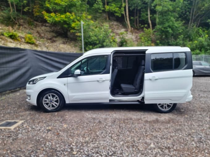 2024 Ford Grand Tourneo Connect