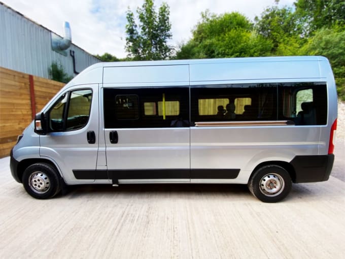 2025 Peugeot Boxer