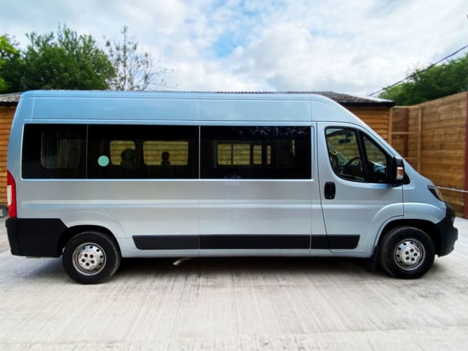 2025 Peugeot Boxer