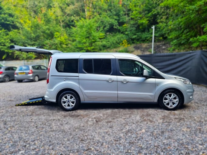 2024 Ford Grand Tourneo Connect