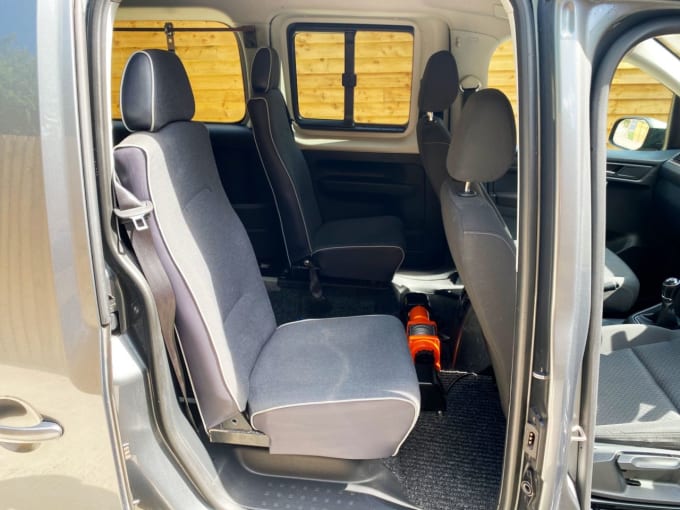 2025 Volkswagen Caddy Maxi Life