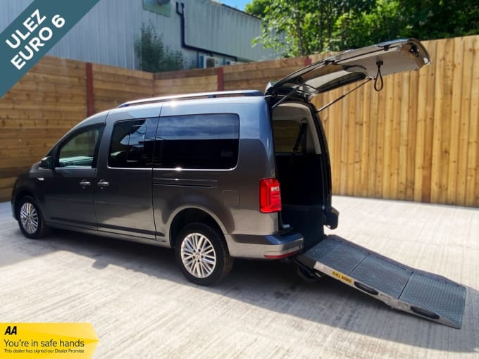 2025 Volkswagen Caddy Maxi Life