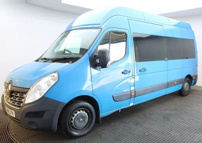 2024 Renault Master