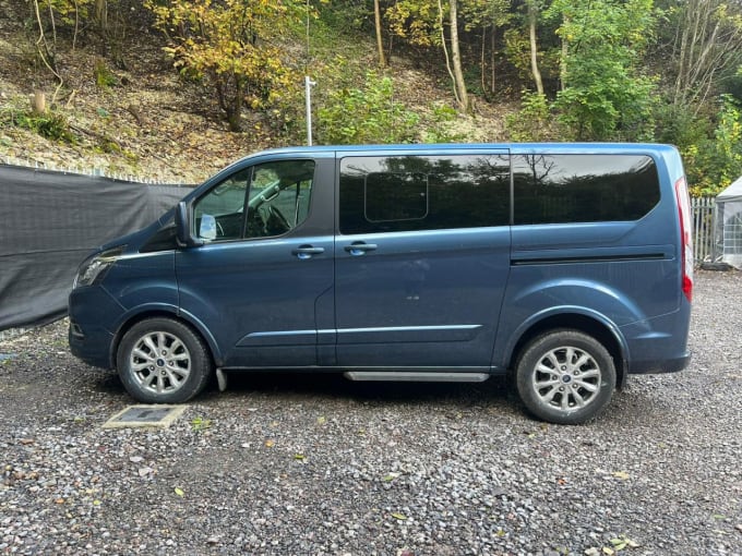 2025 Ford Tourneo Custom