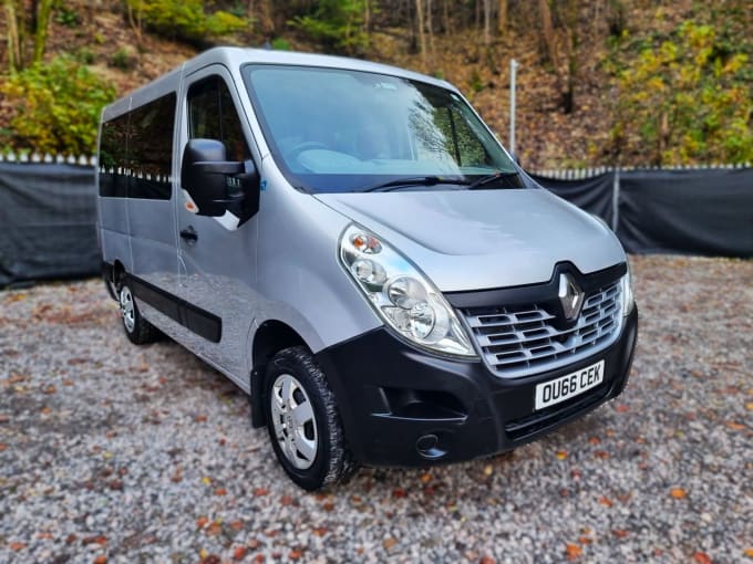 2025 Renault Master