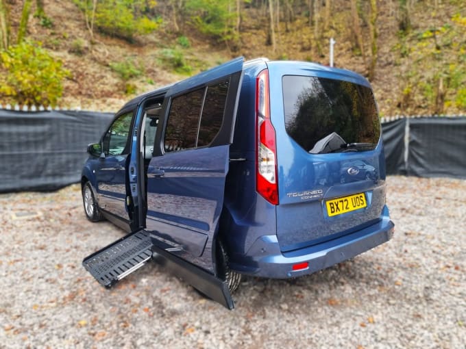 2025 Ford Grand Tourneo Connect