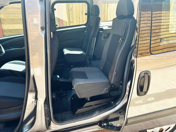 2025 Fiat Doblo