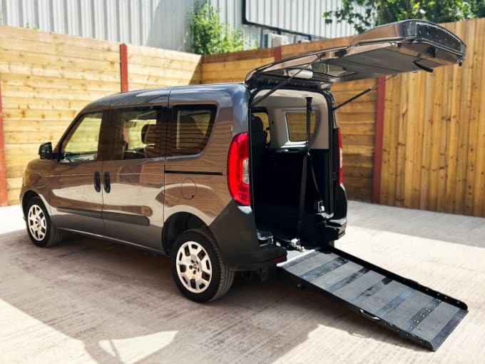 2025 Fiat Doblo