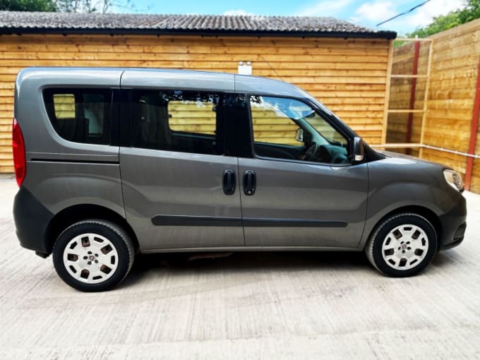 2025 Fiat Doblo