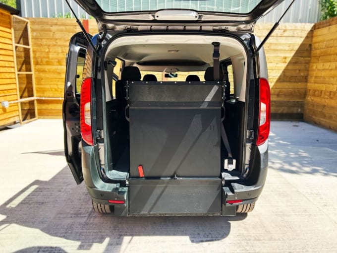 2025 Fiat Doblo