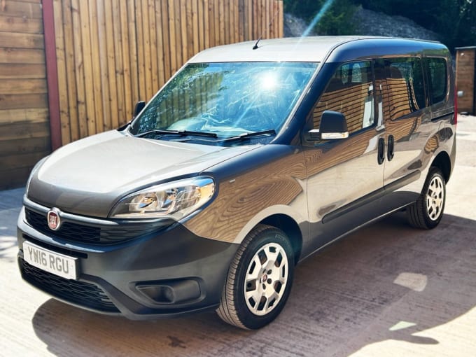 2025 Fiat Doblo