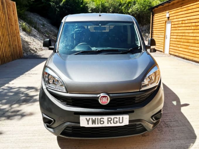 2025 Fiat Doblo