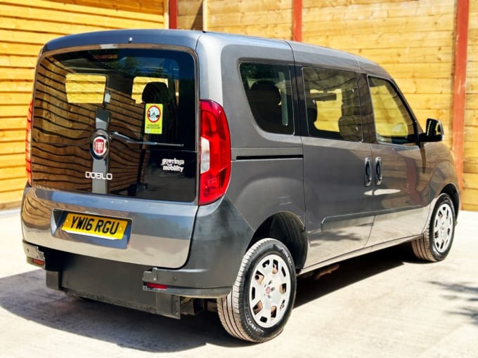 2025 Fiat Doblo