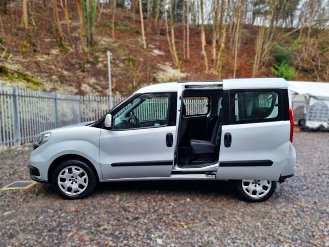 2025 Fiat Doblo