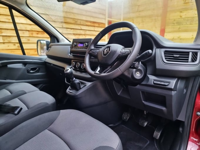 2025 Renault Trafic