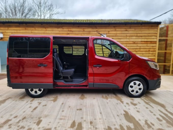 2025 Renault Trafic