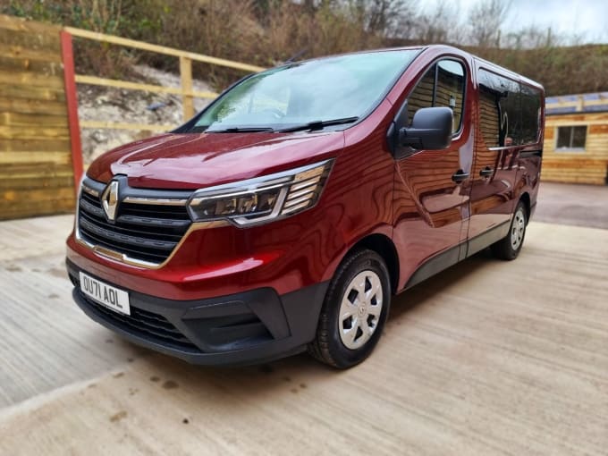 2025 Renault Trafic