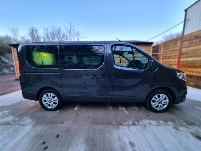 2025 Renault Trafic