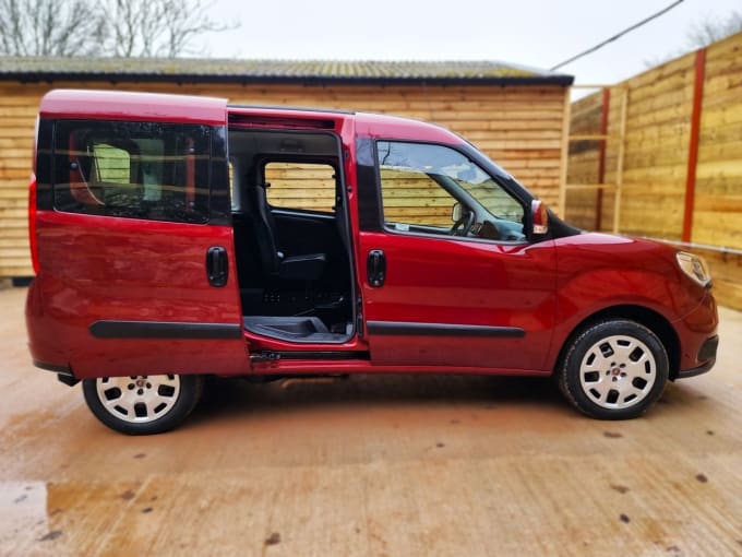 2025 Fiat Doblo