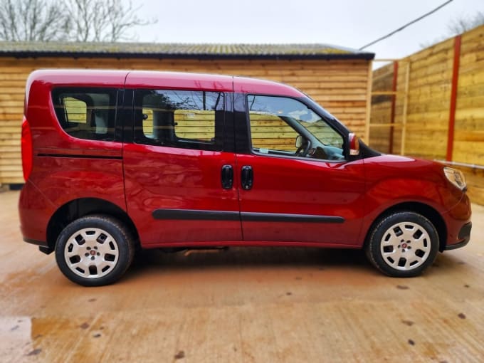 2025 Fiat Doblo