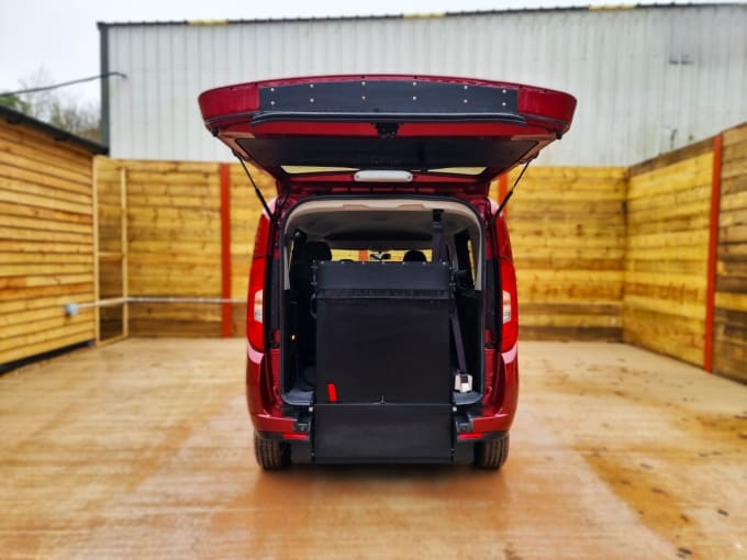2025 Fiat Doblo