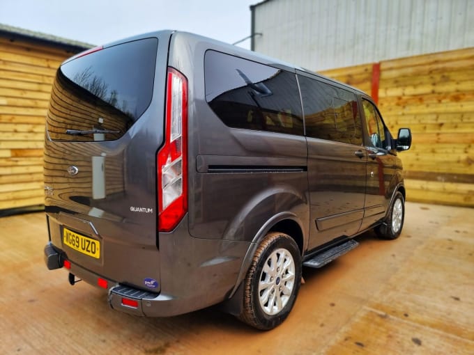 2025 Ford Tourneo Custom