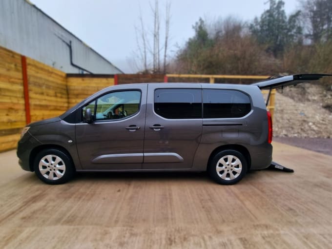 2025 Vauxhall Combo Life