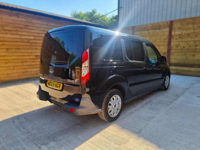 2025 Ford Grand Tourneo Connect