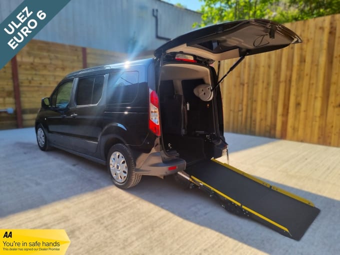 2025 Ford Grand Tourneo Connect