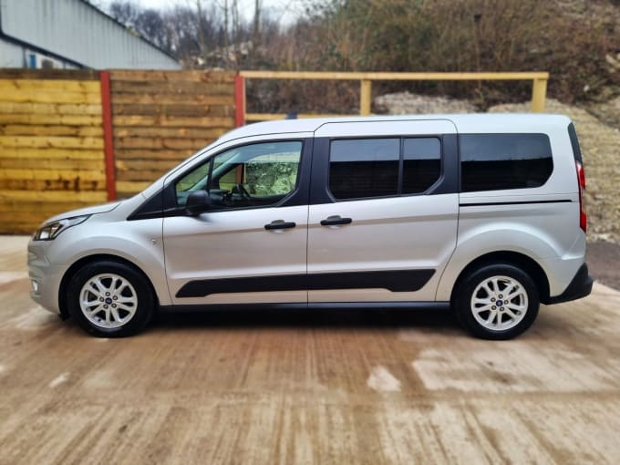 2025 Ford Grand Tourneo Connect