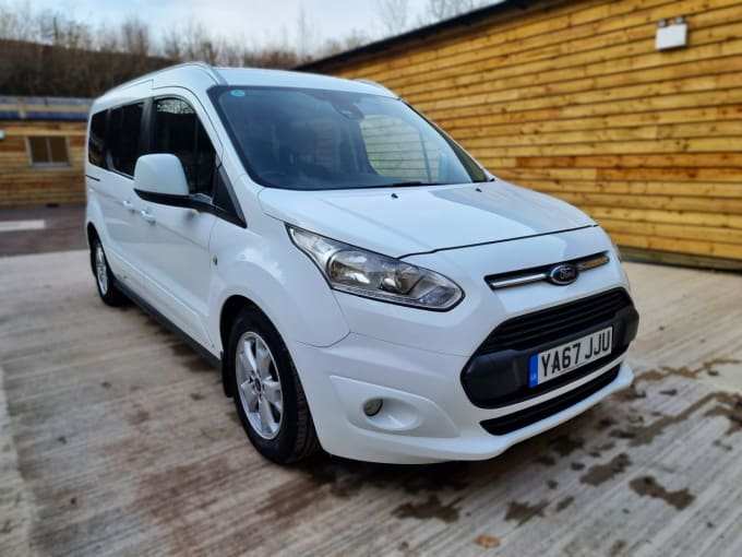 2025 Ford Grand Tourneo Connect