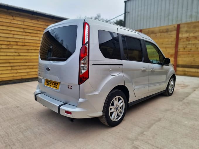 2025 Ford Tourneo Connect