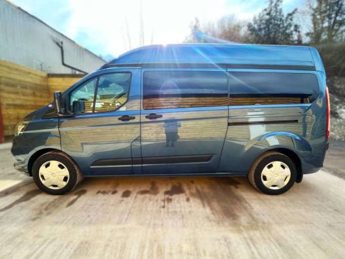 2025 Ford Transit Custom