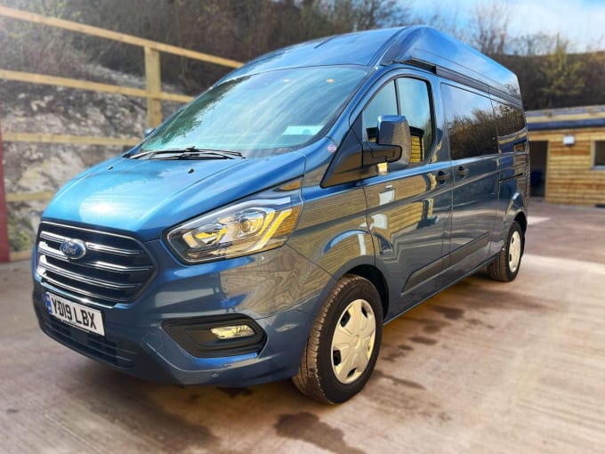 2025 Ford Transit Custom