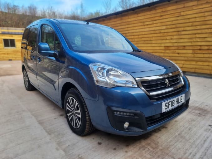 2025 Peugeot Partner Tepee
