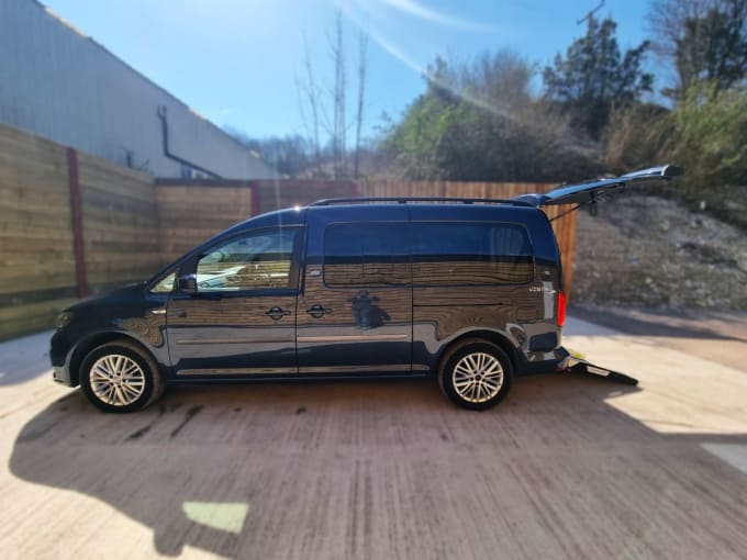 2025 Volkswagen Caddy Maxi Life