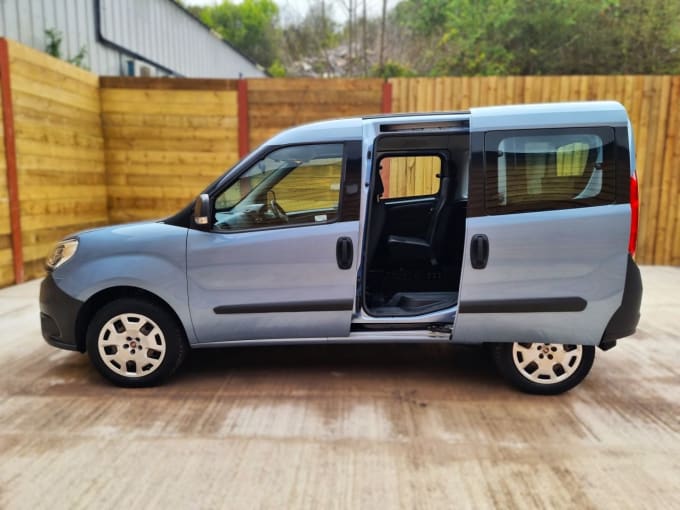 2025 Fiat Doblo