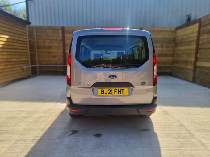 2025 Ford Grand Tourneo Connect