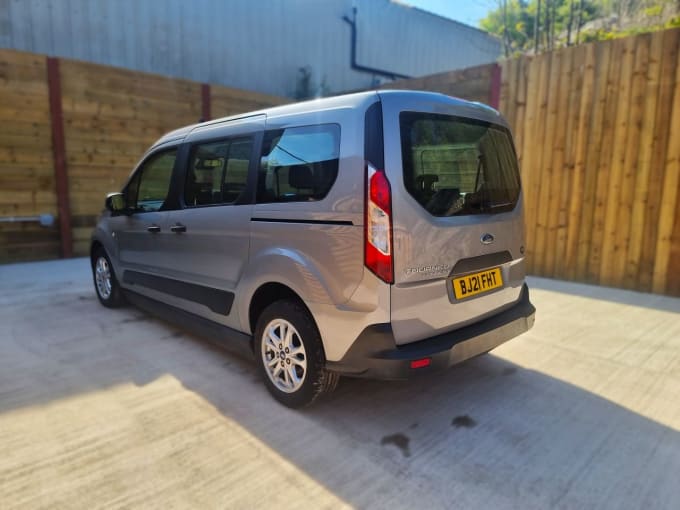 2025 Ford Grand Tourneo Connect