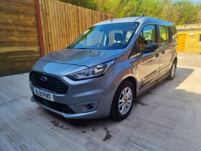 2025 Ford Grand Tourneo Connect