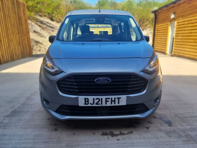 2025 Ford Grand Tourneo Connect