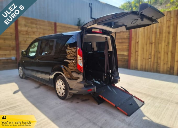 2025 Ford Grand Tourneo Connect