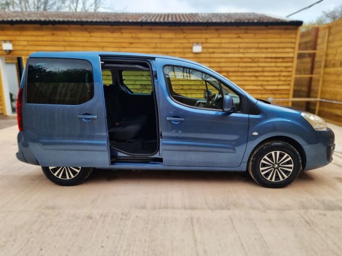 2025 Peugeot Partner Tepee