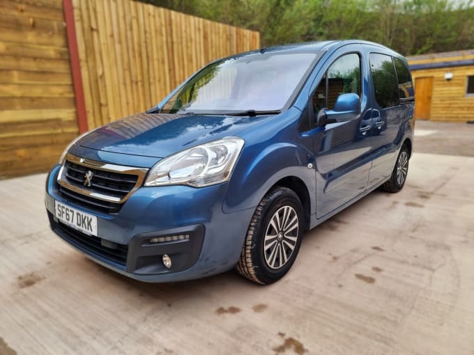 2025 Peugeot Partner Tepee