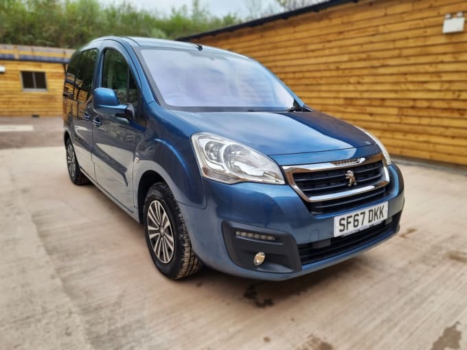 2025 Peugeot Partner Tepee