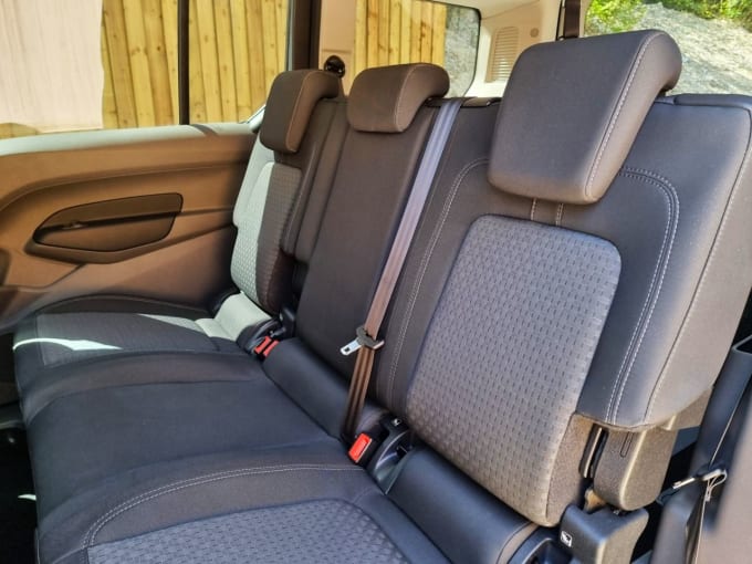 2025 Ford Grand Tourneo Connect