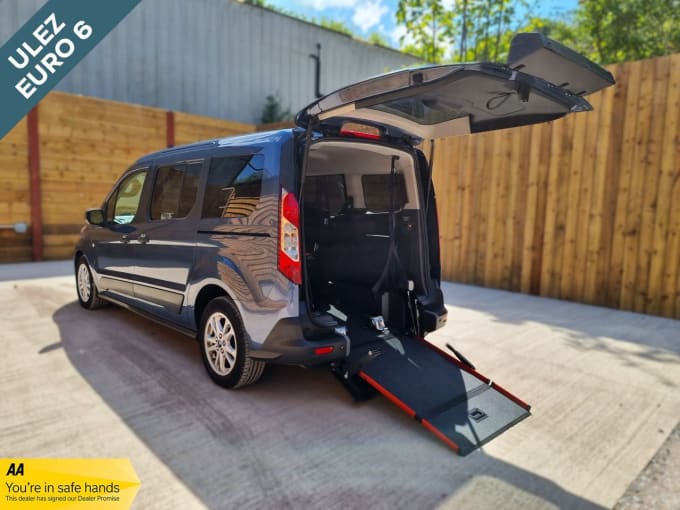 2025 Ford Grand Tourneo Connect
